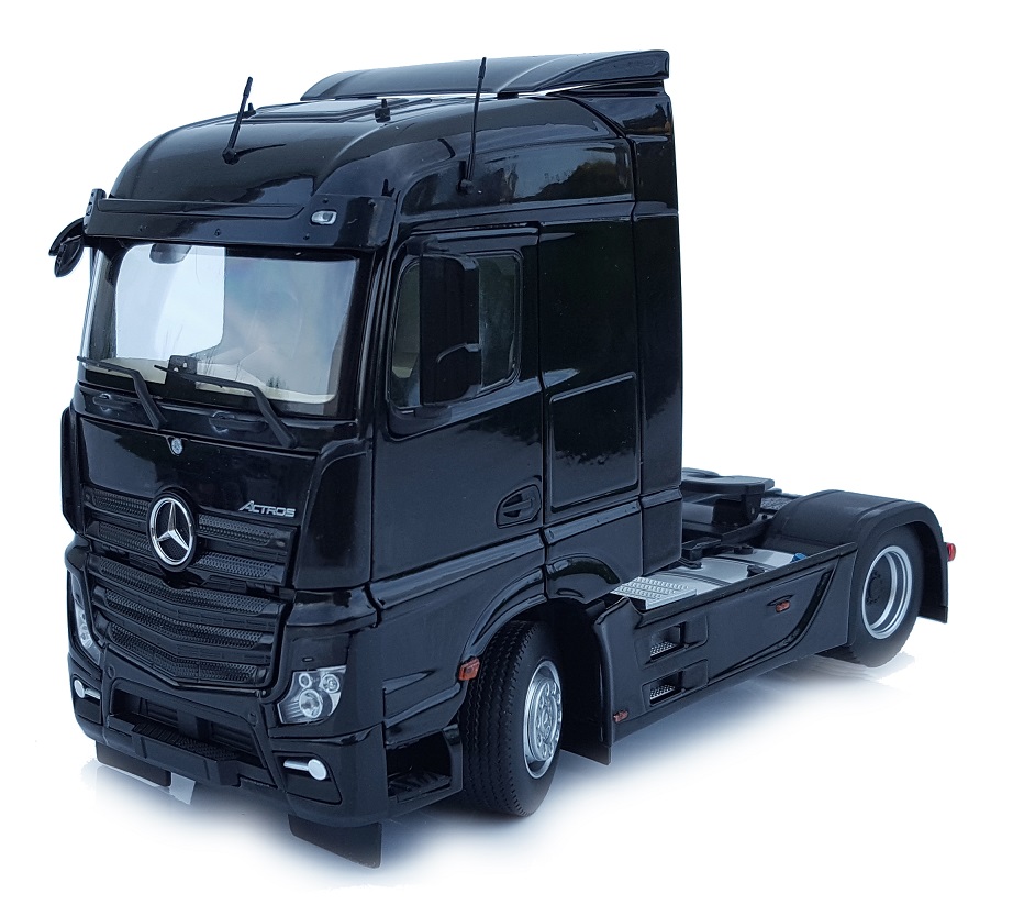 Mercedes-Benz Actros Streamspace 4x2 Zwart